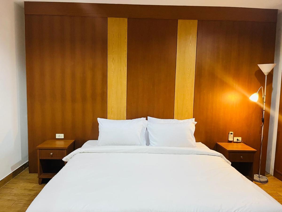Hotel Vtsix At View Talay 6 Pattaya Exteriér fotografie