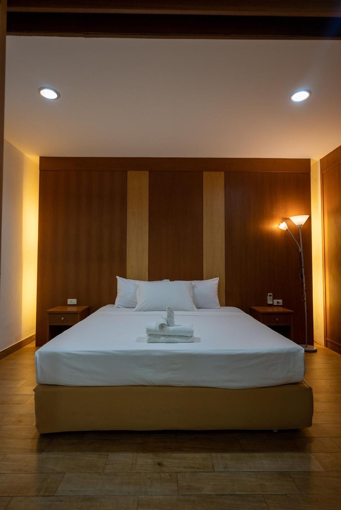 Hotel Vtsix At View Talay 6 Pattaya Exteriér fotografie