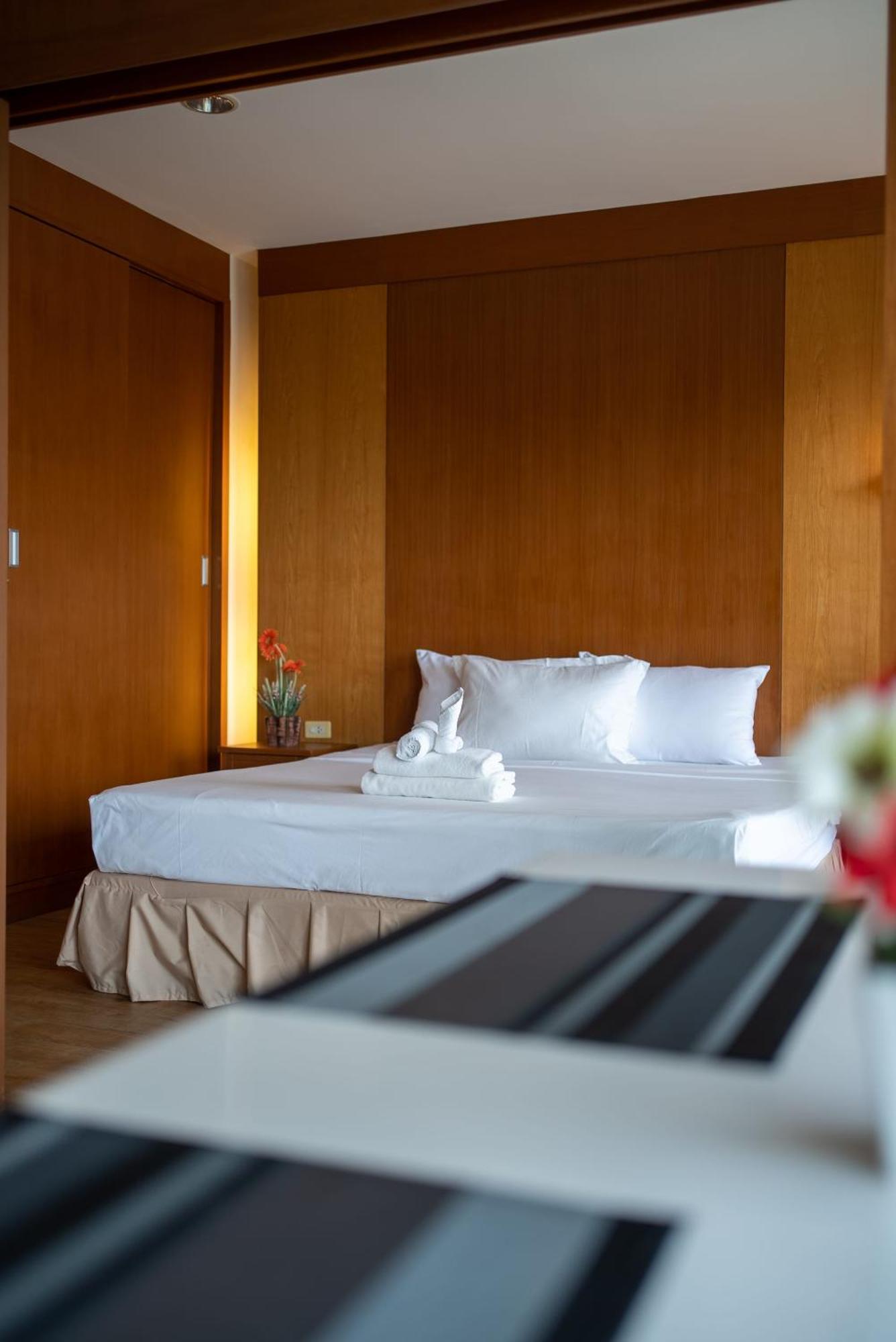 Hotel Vtsix At View Talay 6 Pattaya Exteriér fotografie